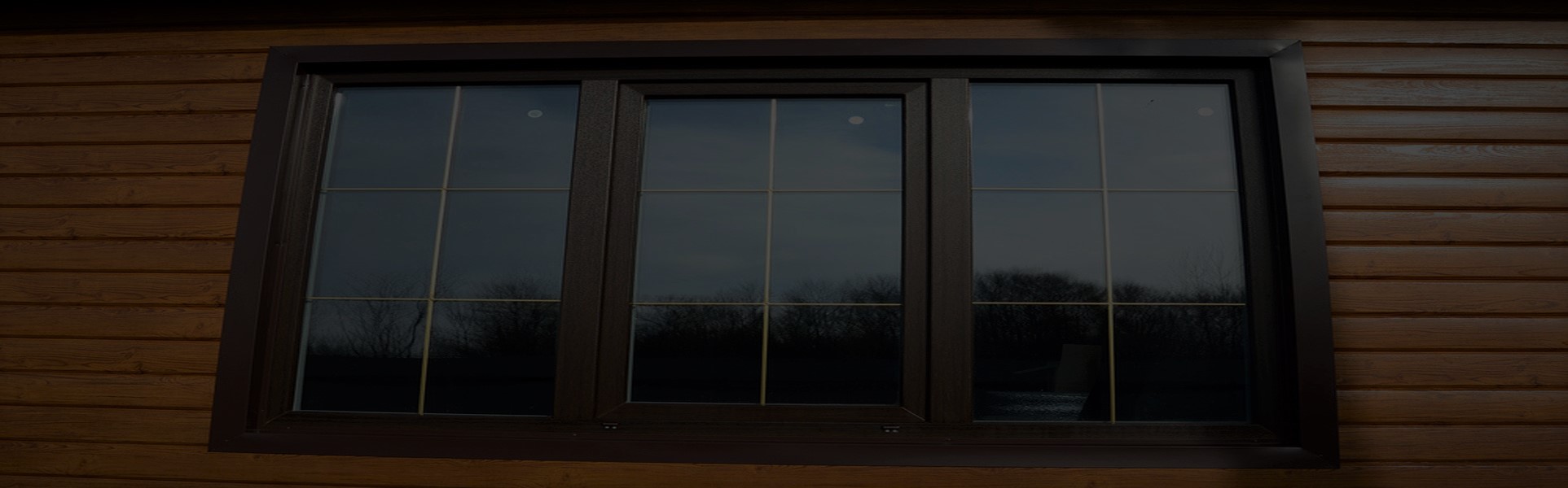 Slider, Glaziers in Waterloo, SE1